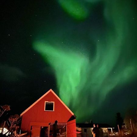 Nydelig Utsikt, Egen Leilighet Med To Parkeringer Movik  エクステリア 写真