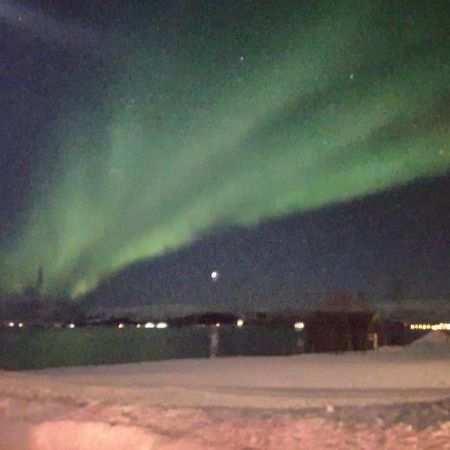 Nydelig Utsikt, Egen Leilighet Med To Parkeringer Movik  エクステリア 写真